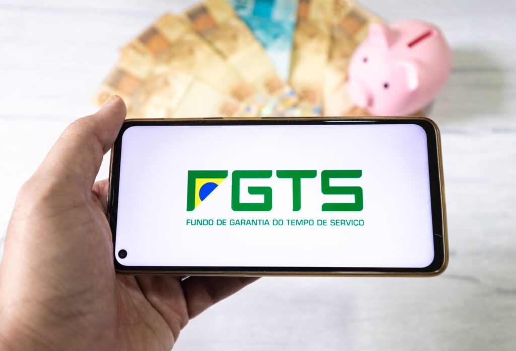 Descubra se você tem dinheiro do FGTS para sacar